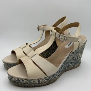 Andre Assous Beige Wedge Sandals